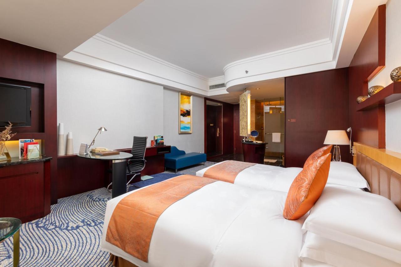 Zhuhai Charming Holiday Hotel-Free Welcome Fruit Plate Екстер'єр фото