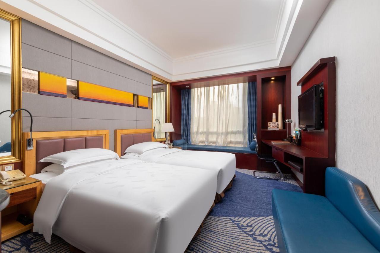 Zhuhai Charming Holiday Hotel-Free Welcome Fruit Plate Екстер'єр фото